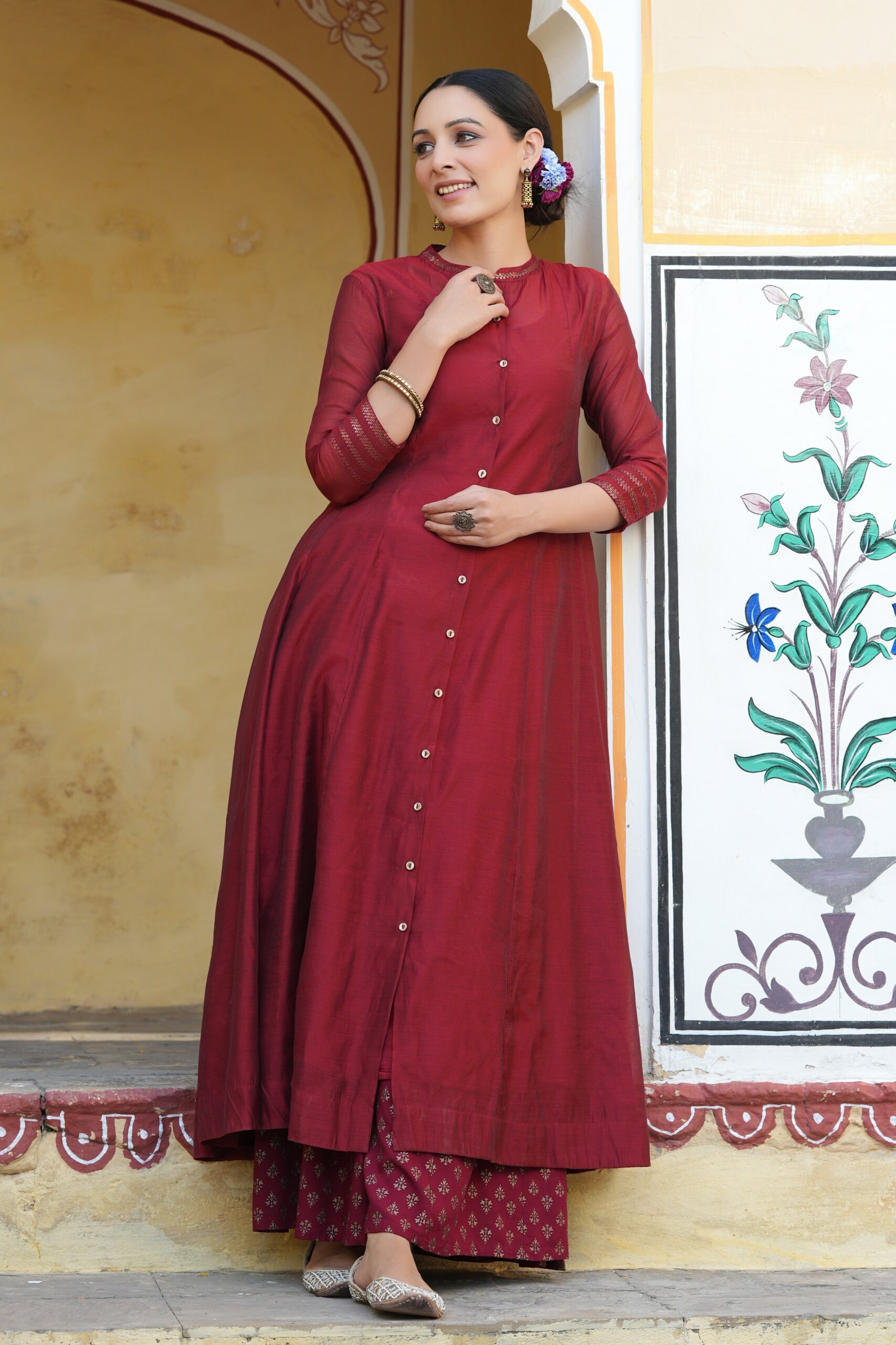 Maroon Chanderi Silk Solid Anarkali Kurta - Image 2