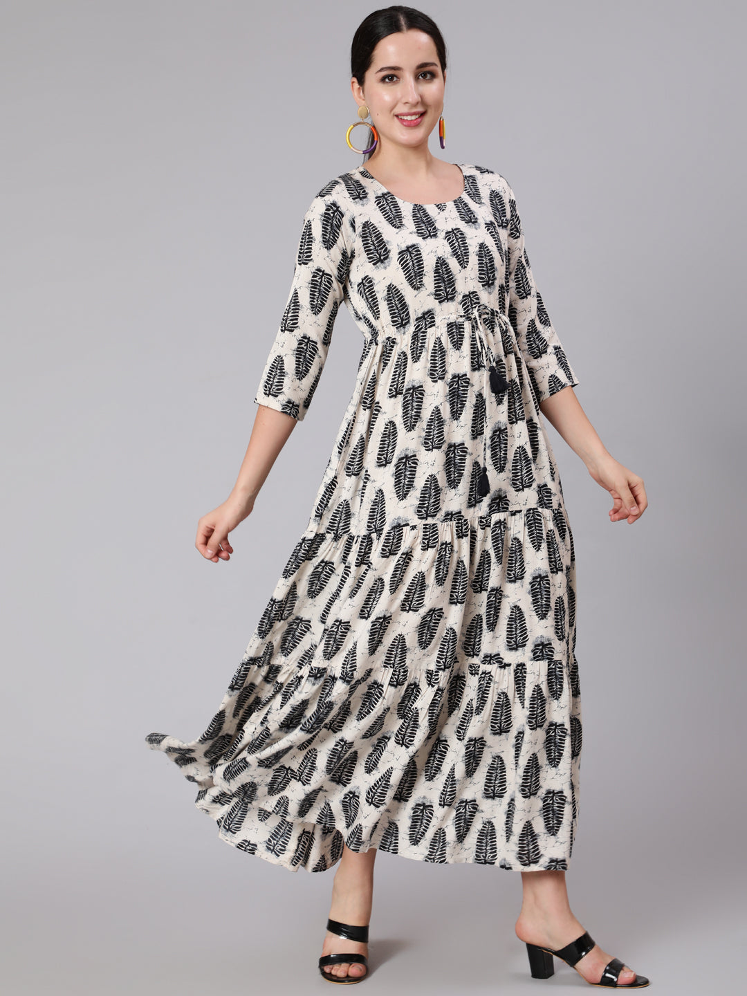 Off-White Abstrac Printed Round Neck Dress With Three Quarter Sleeves - Image 2