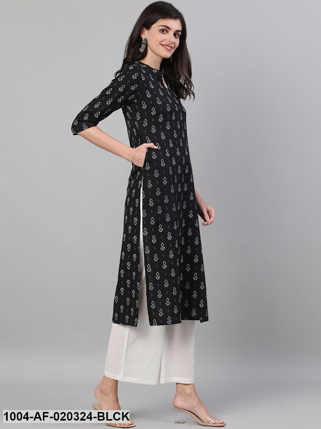 Black White Printed Kurta with Trousers - Image 5