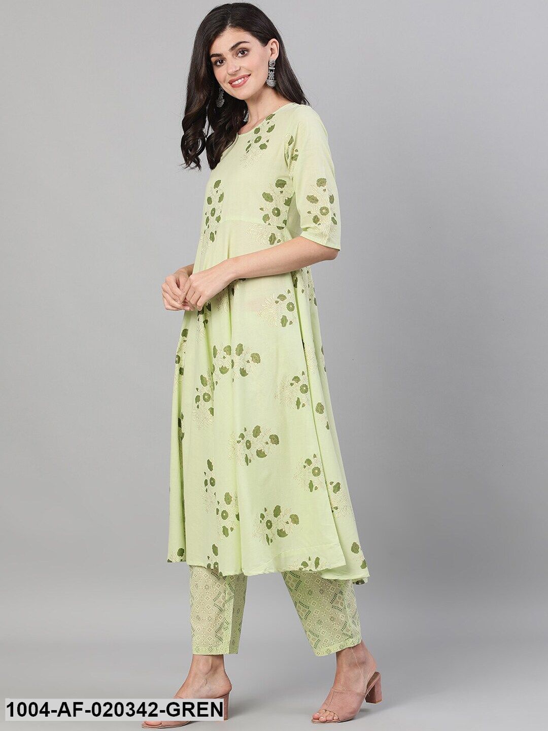 Green Printed Kurta with Palazzos & Dupatta - Image 6
