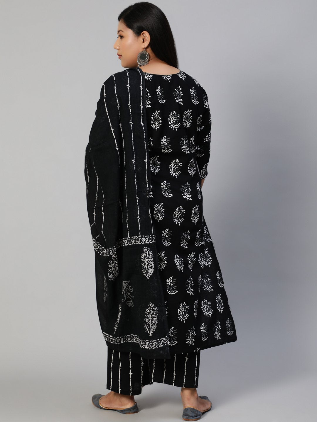 Women Black Printed Straight Kurta With Plazo & Dupatta - Image 5