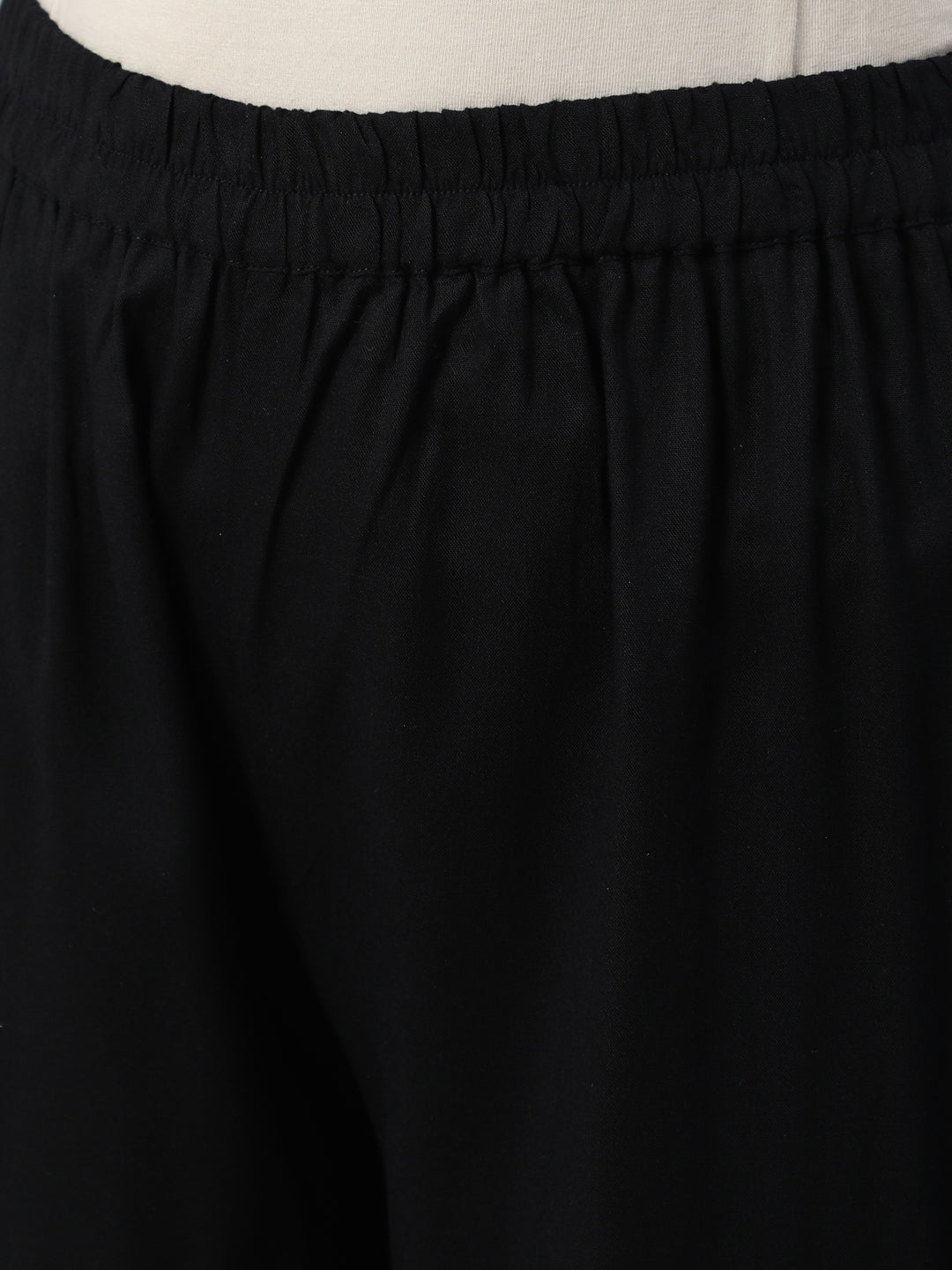 Women Black Gathered Kurta With Plazo & Dupatta - Image 4