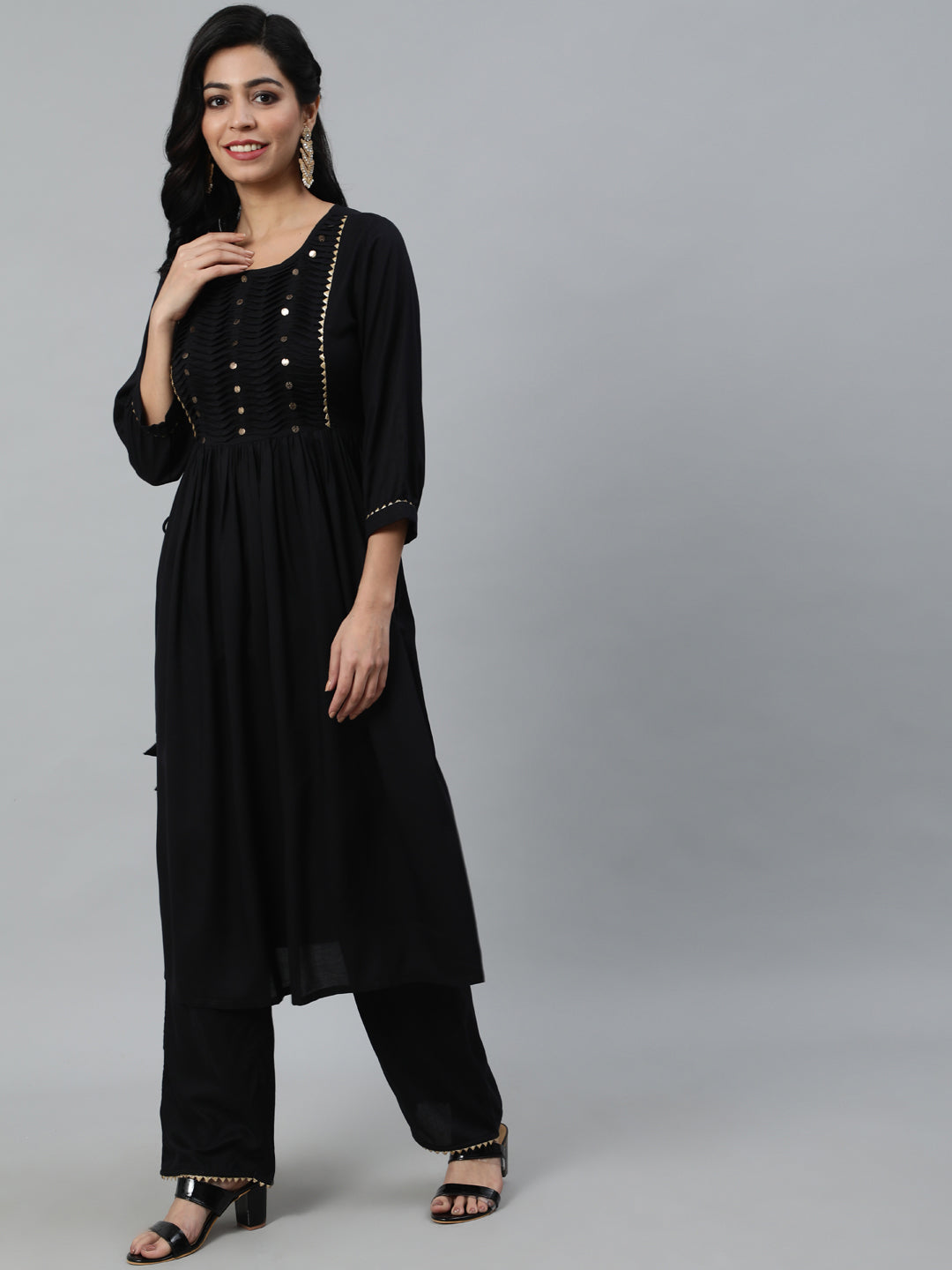 Women Black Gathered Kurta With Plazo & Dupatta - Image 2