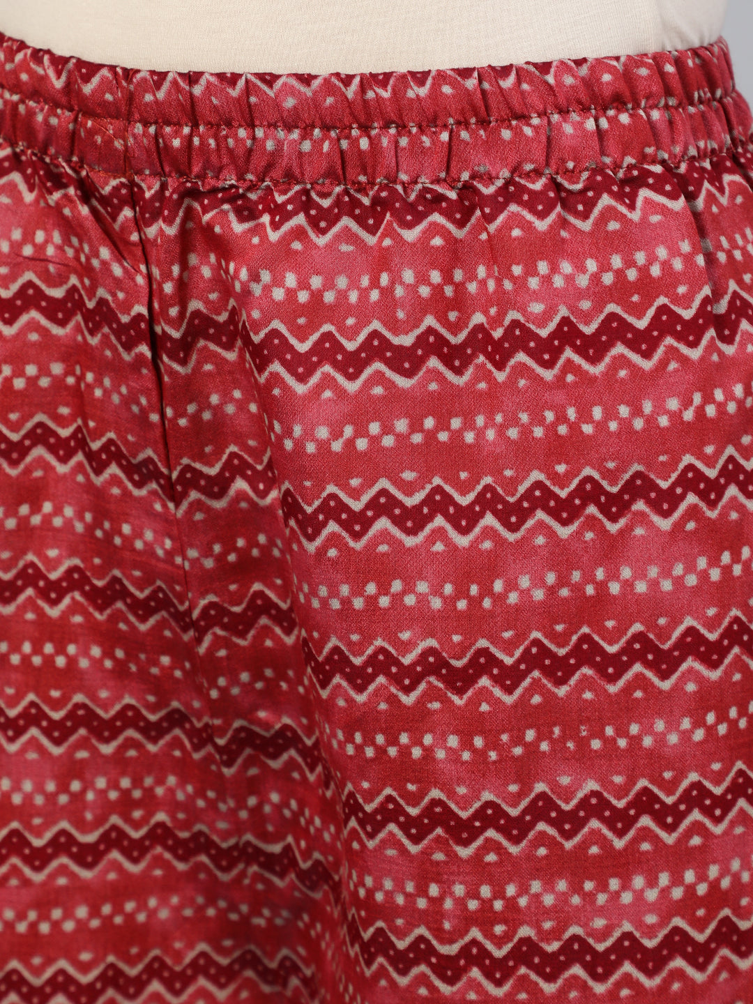 Maroon Ethnic Printed Kurta With Plazzo And Dupatta - Image 4