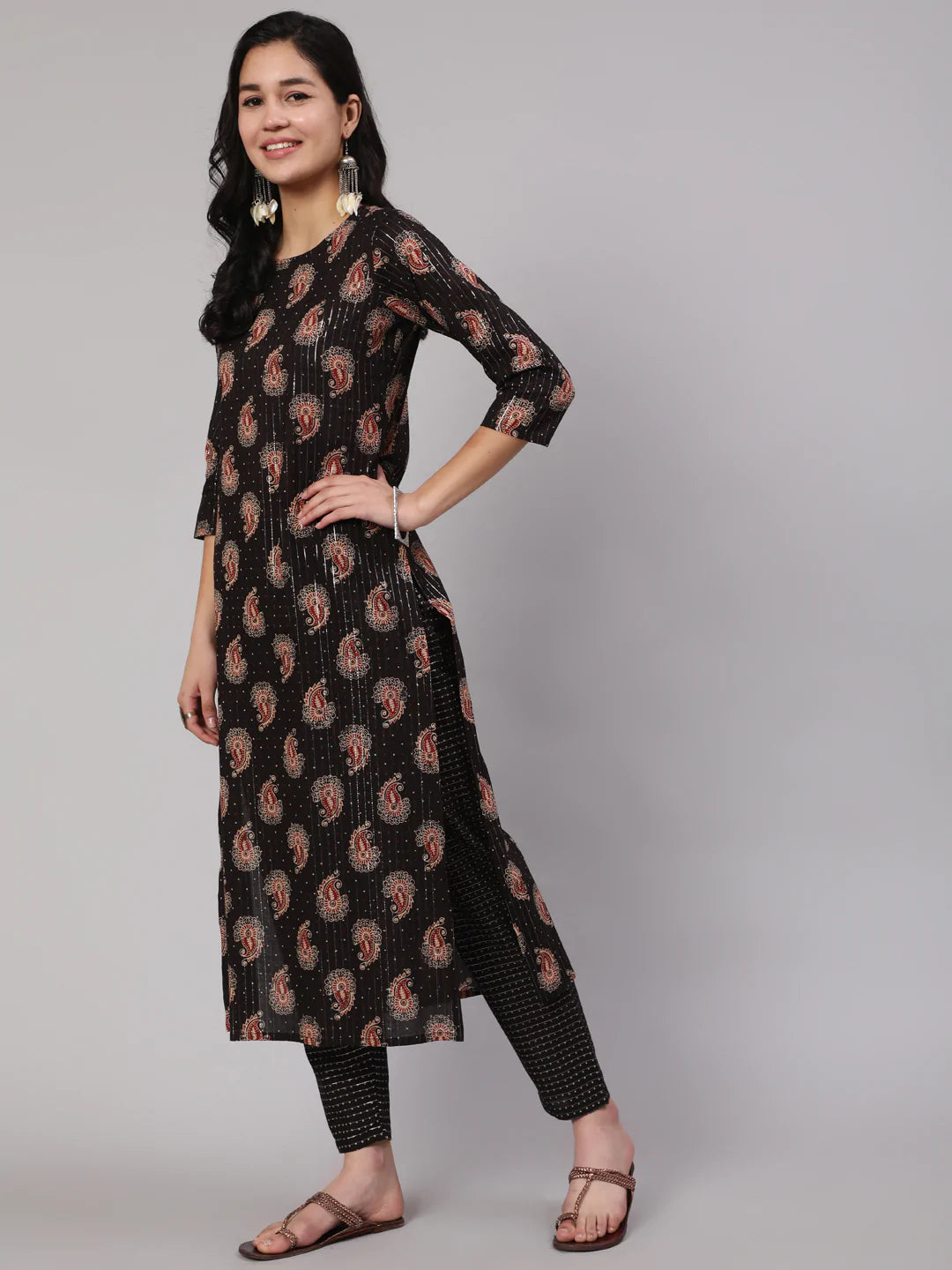 Black Ethnic Printed Straight Kurta With Trouser - Image 2