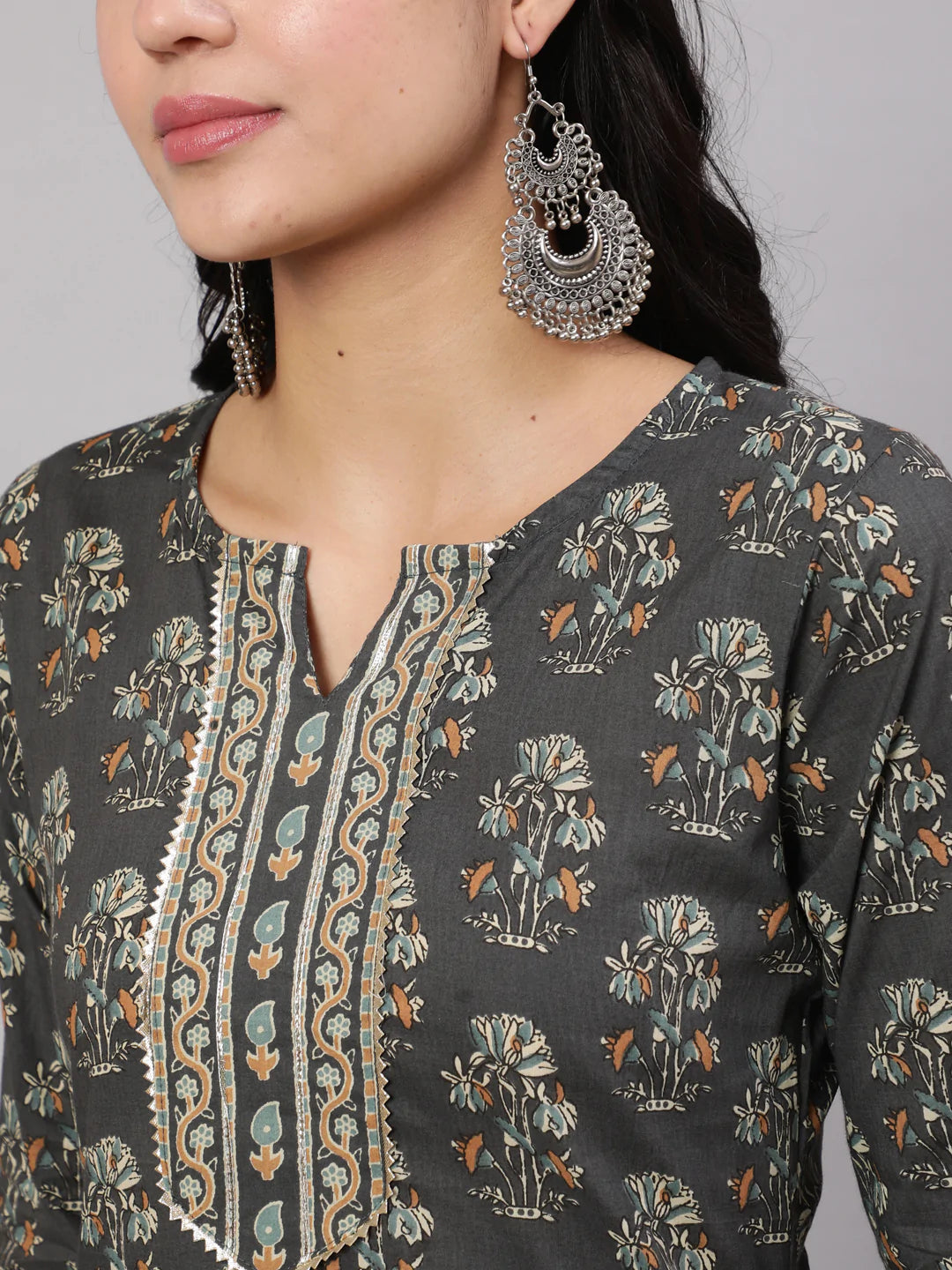 Grey Printed Straight Kurta With Trouser - Image 4