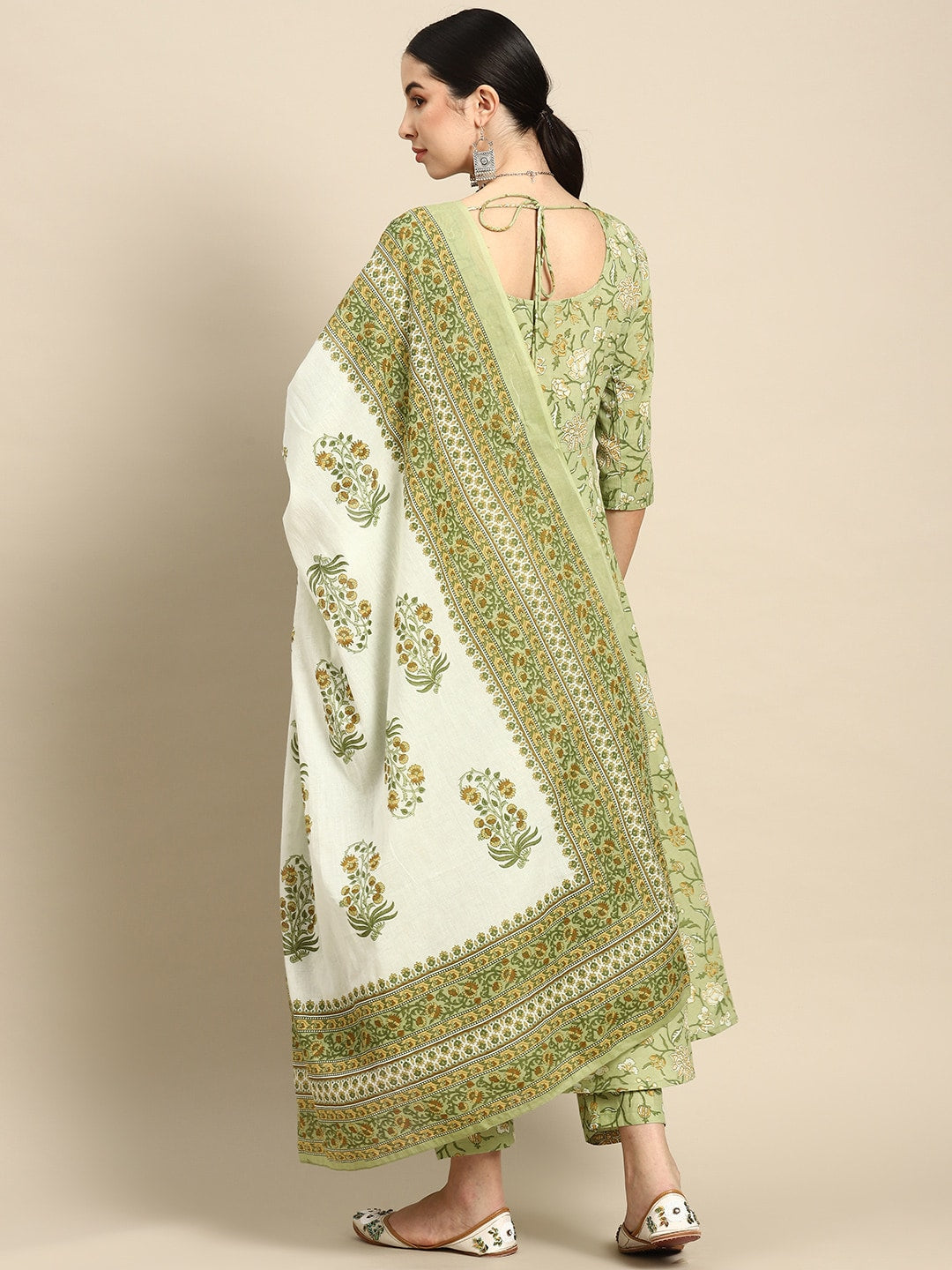 Green Floral Printed Anarkali Kurta With Trouser And Dupatta - Image 3