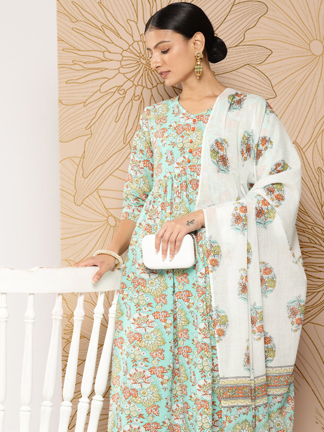 Green Printed Gathered Kurta And Trouser With Dupatta - Image 5