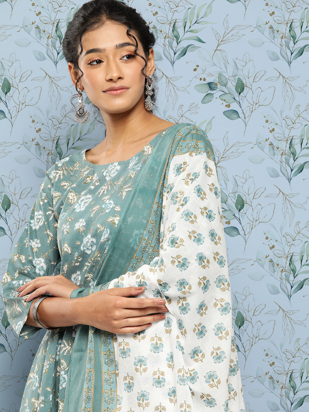 Green Floral Printed Anarkali Kurta With Trouser And Dupatta - Image 5