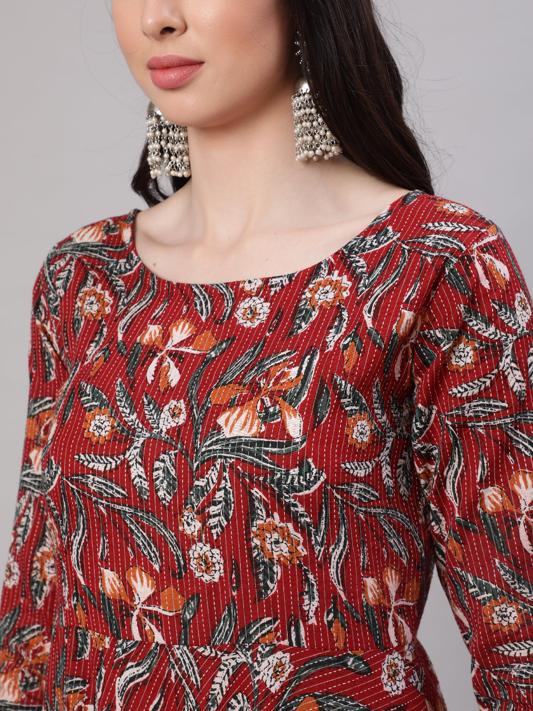 Women Maroon Floral Printed Flared Kurta With Trouser And Dupatta - Image 5
