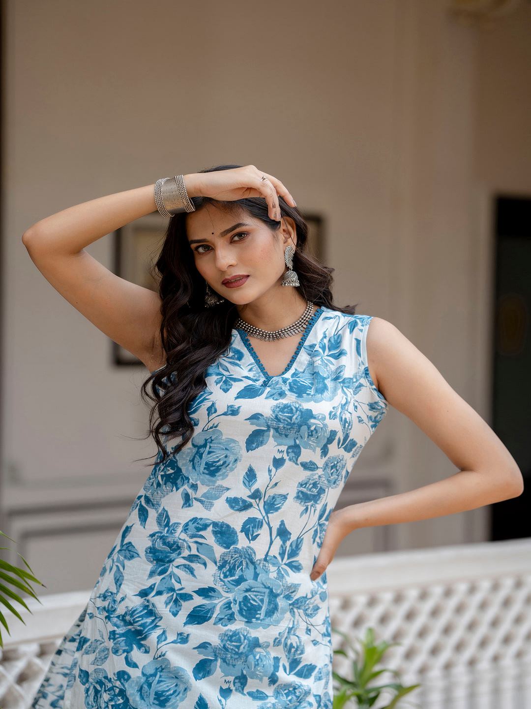Sky Blue Printed Straight Kurta With Trouser - Image 4