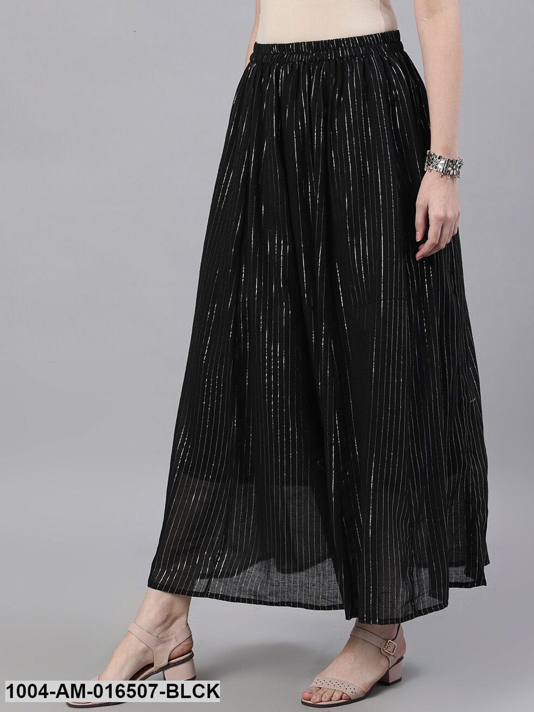 Black maxi skirt - Image 2
