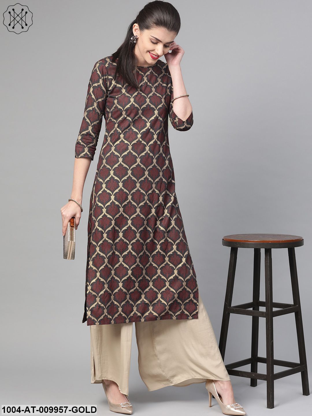Women Olive & Gold Cotton Straight Geometric Printed Kurta - Image 2