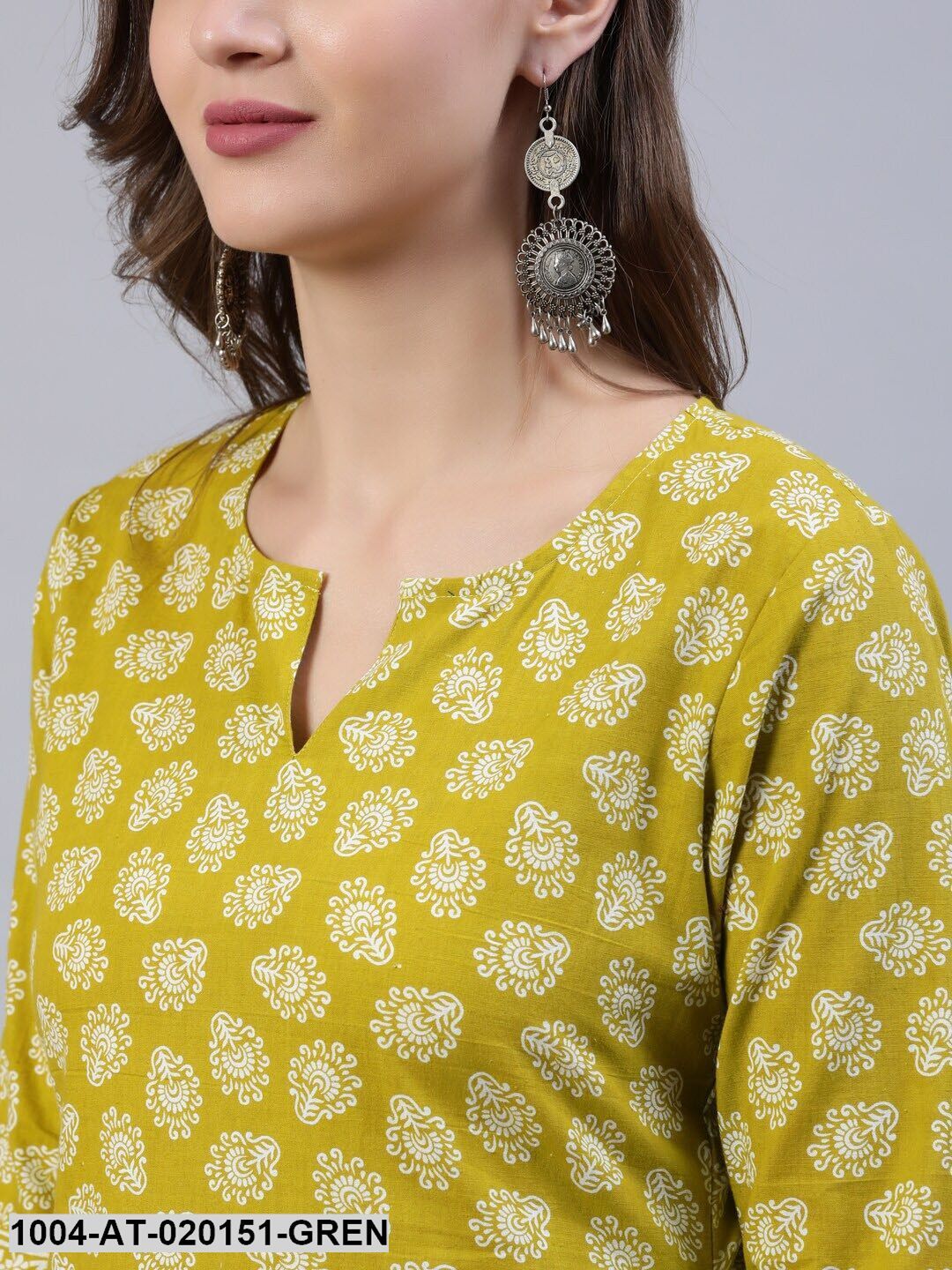 Green & White Ethnic Motifs Printed Kurta - Image 2