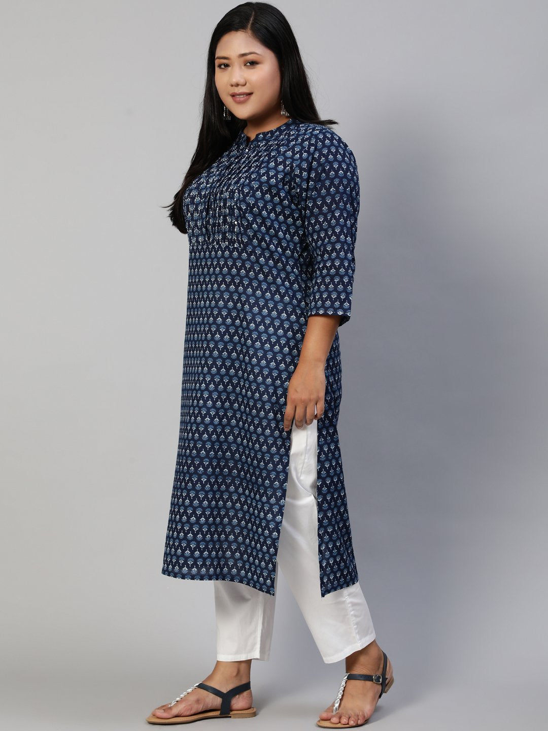 Women Blue Hand Work Printed Straight Kurta With Three Quarter Sleeves - Image 4