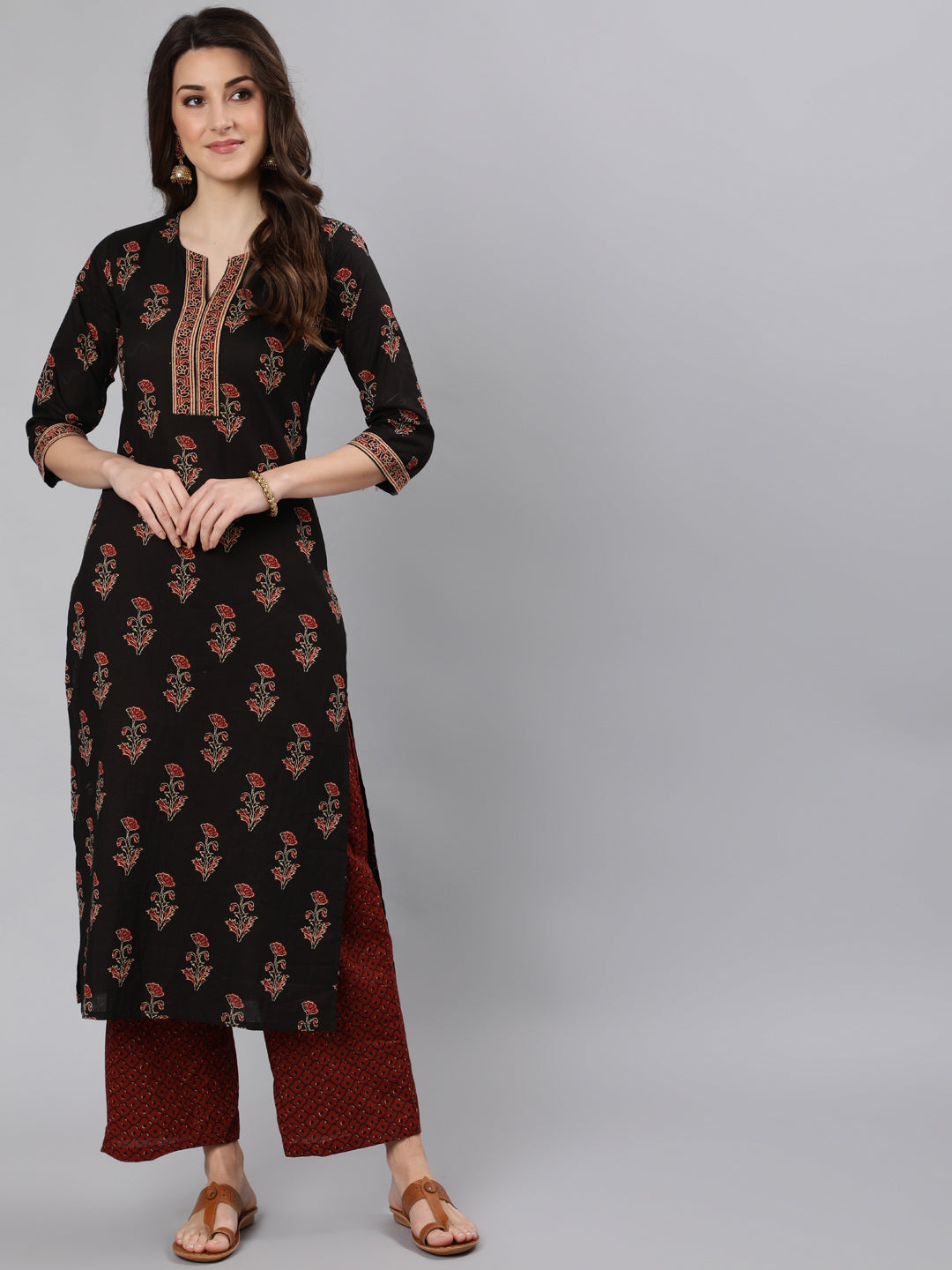 Women Black Ethnic Printed Straight Kurta With One Side Pocket - Image 5