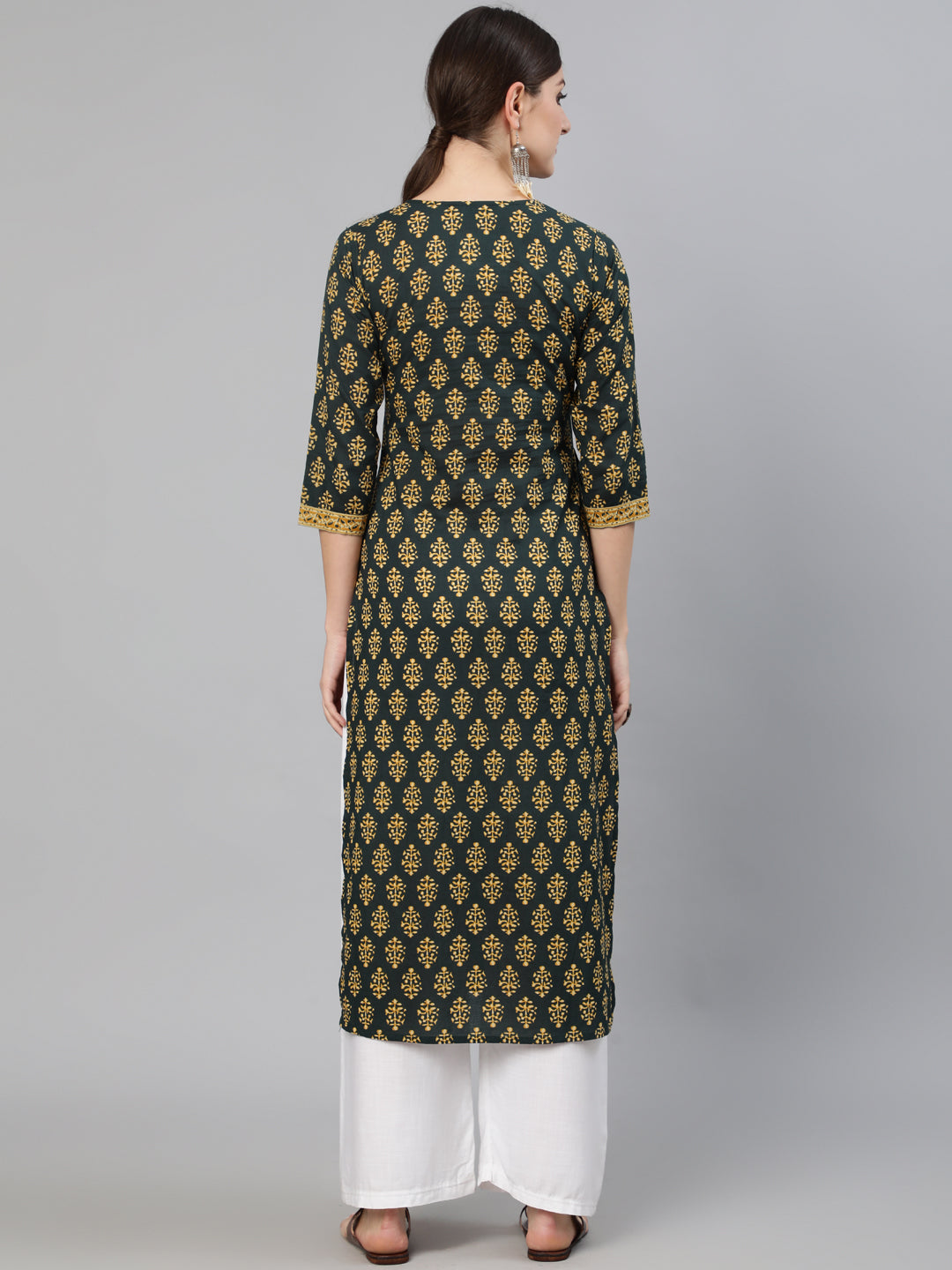 Green Ethnic Printed Straight Kurta with Three Quarter Sleeves - Image 4