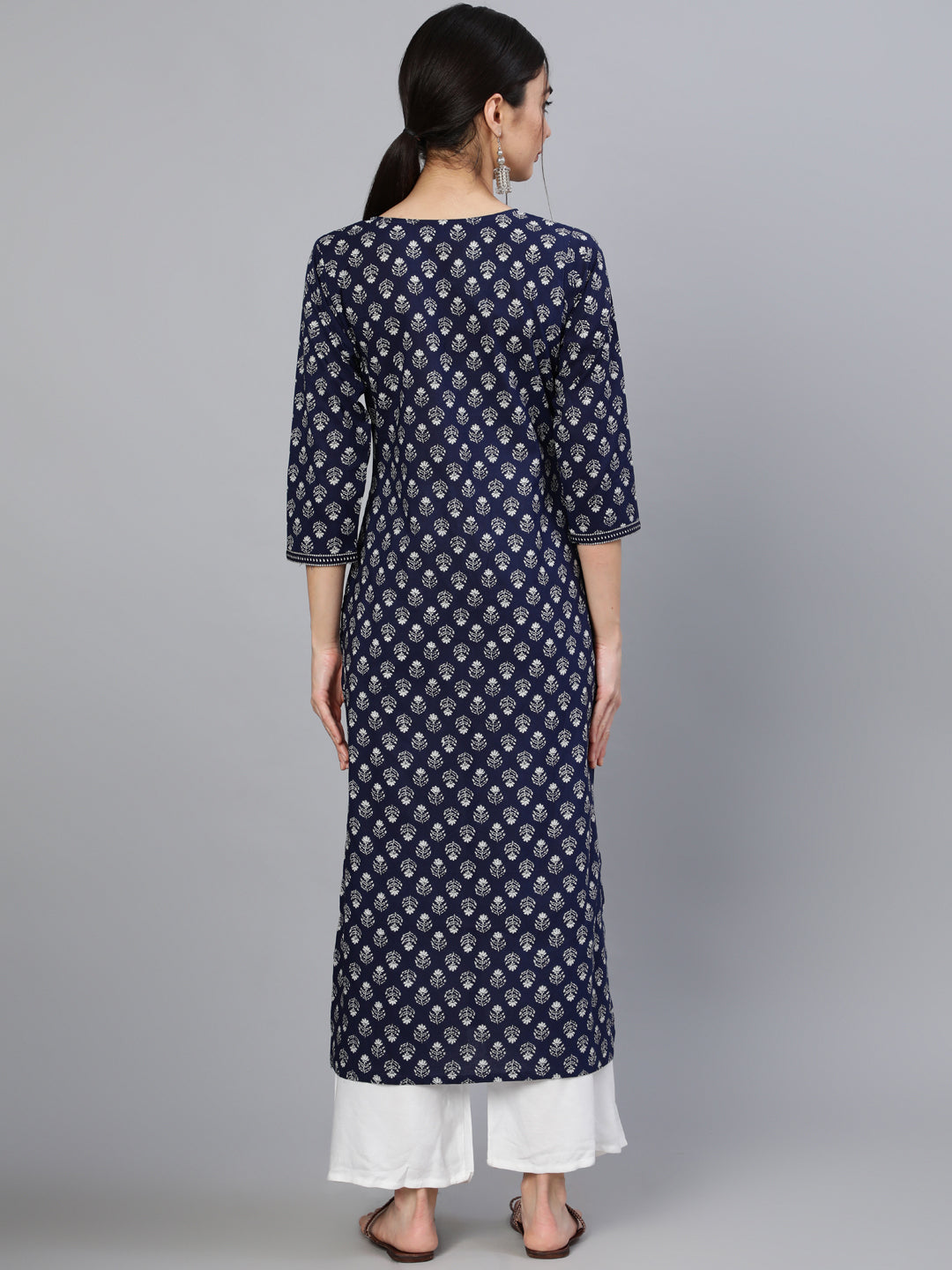 Navy Blue Ethnic Printed Straight Kurta With Three Quarter Sleeves - Image 3