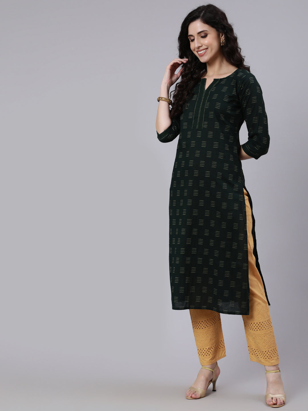 Green Abstract Printed Straight Kurta With Three Quarter Sleeves - Image 2