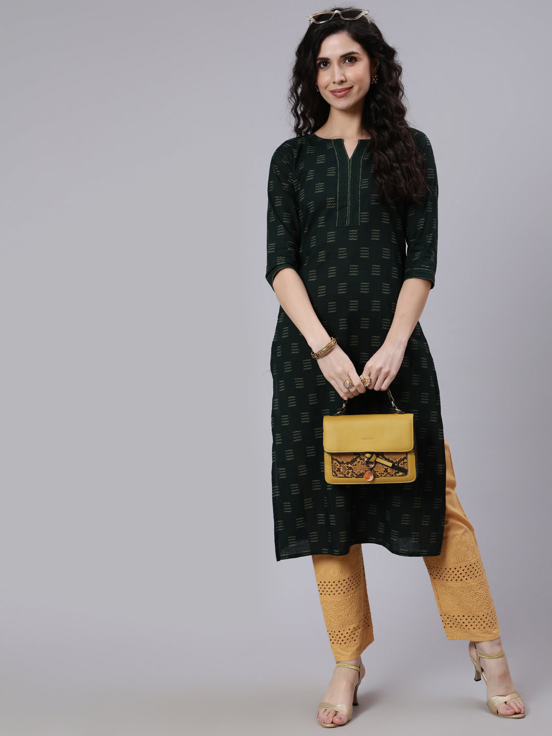 Green Abstract Printed Straight Kurta With Three Quarter Sleeves - Image 4
