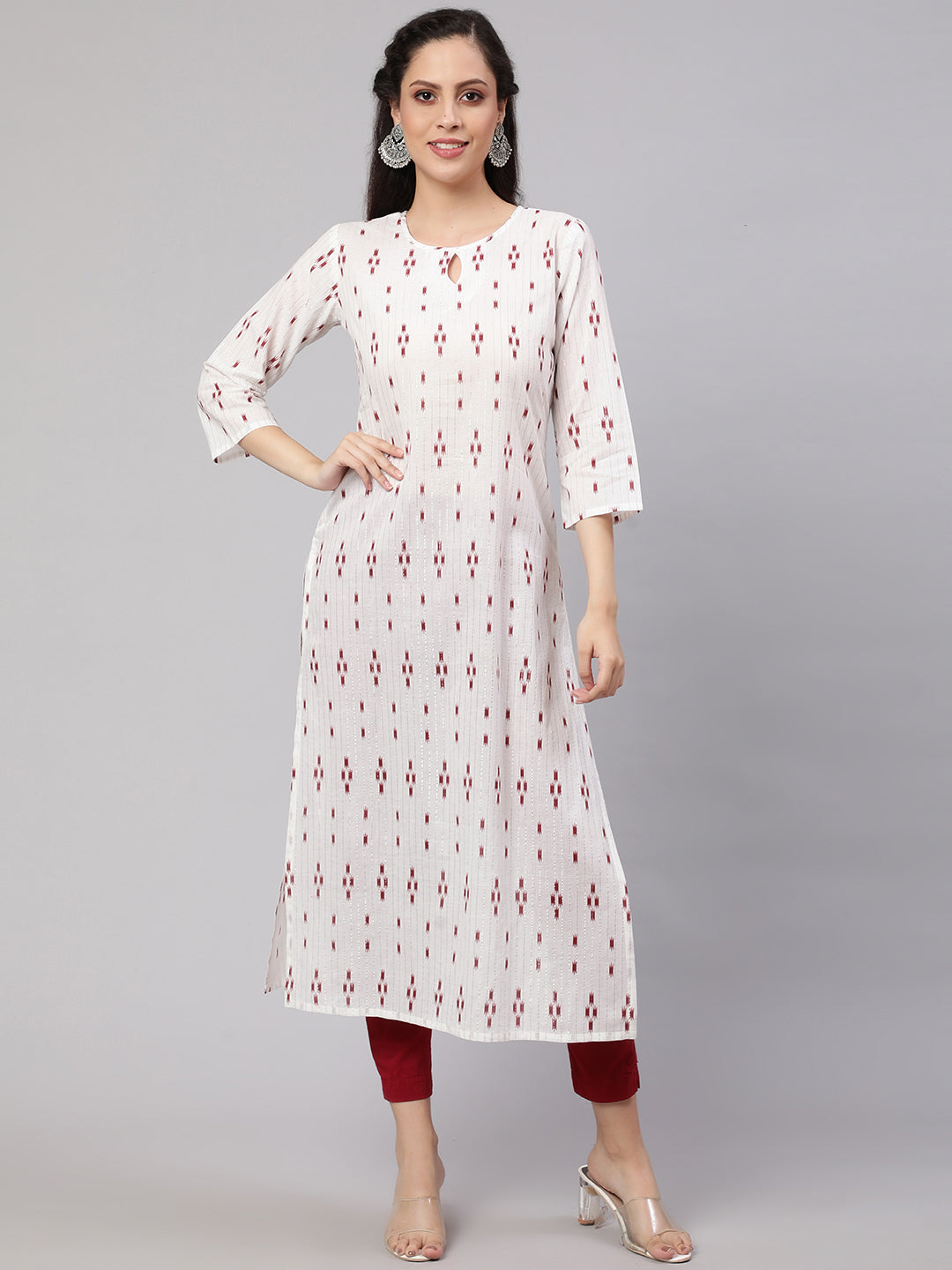 Off-White Printed Straight Kurta With Three Quarter Sleeves - Image 5
