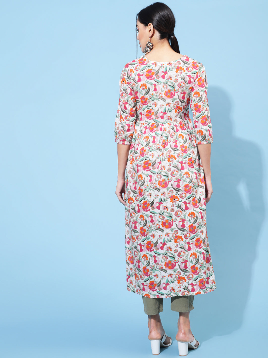 Rayon Calf Length Printed Semi-Flared 3/4 Sleeve Round Neck Kurta - Image 5