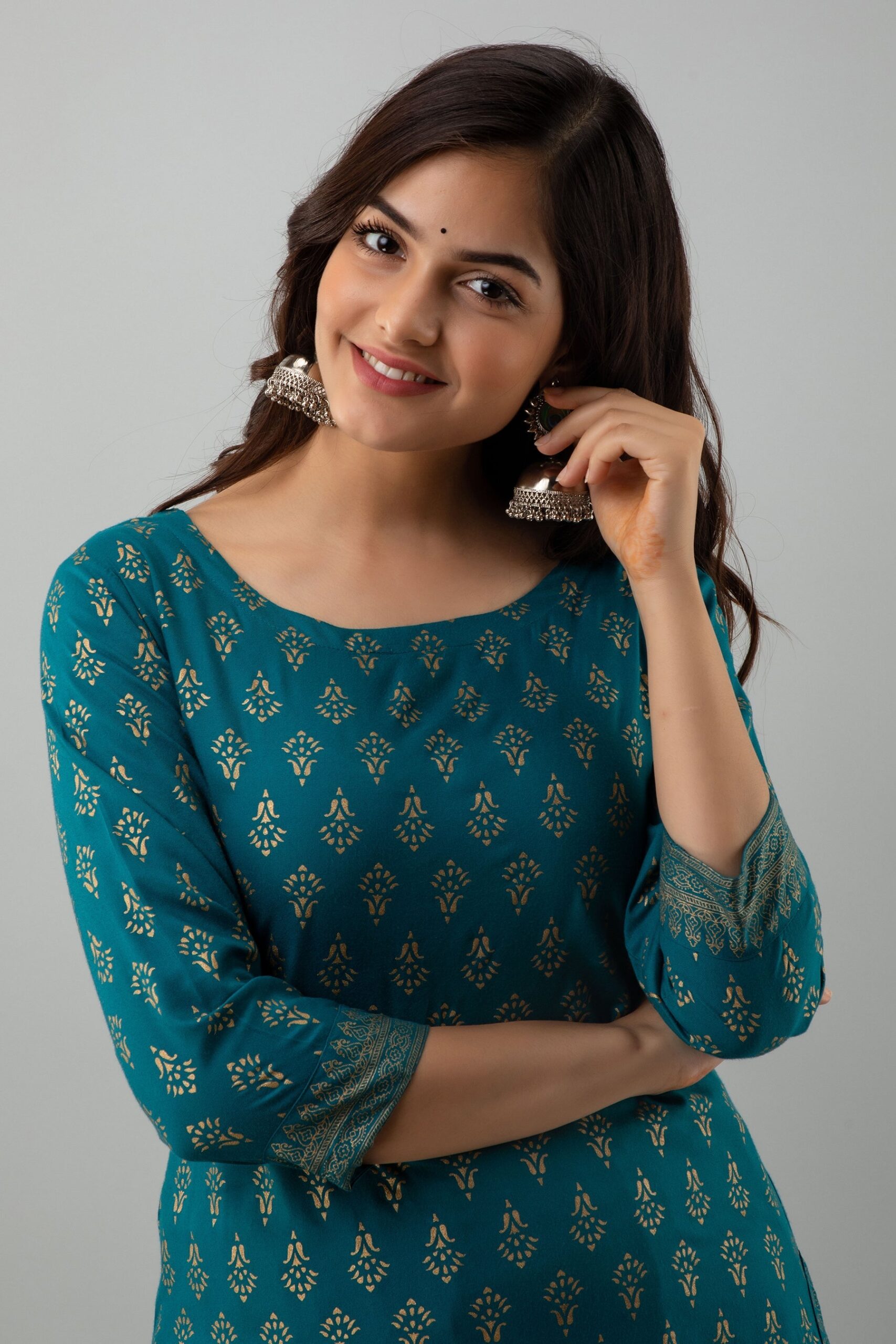 Printed Straight Calf Length 3/4 Sleeves Round Neck Rayon Kurta Set - Image 7