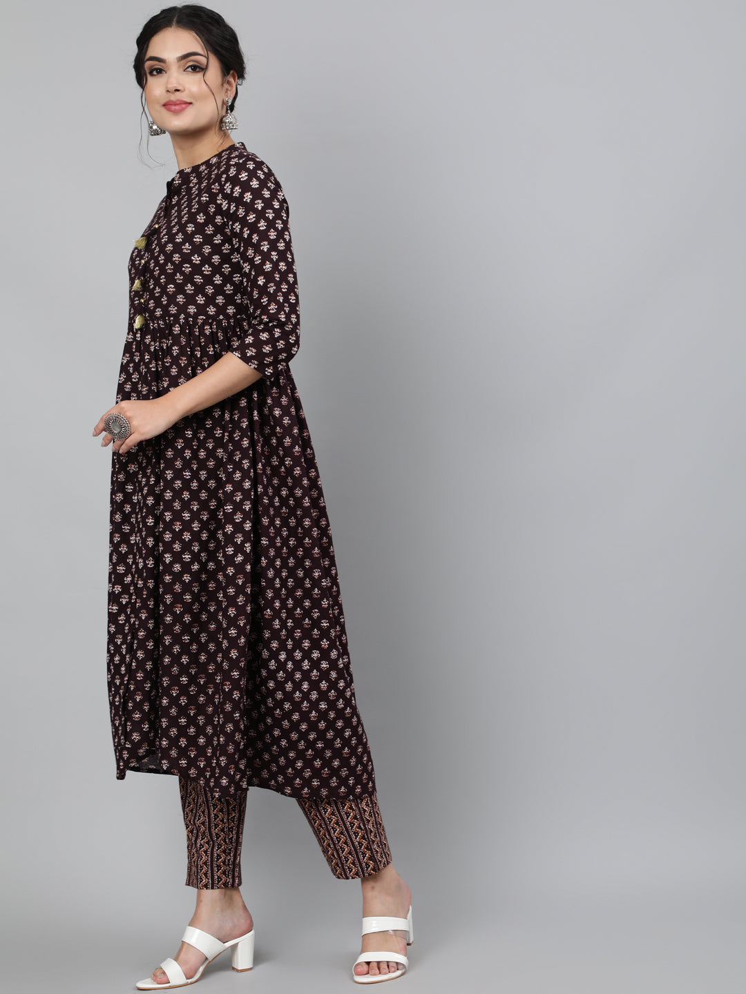 Cotton Printed 3/4 Sleeve Flared Collar Neck Calf Length Kurta Set - Image 2