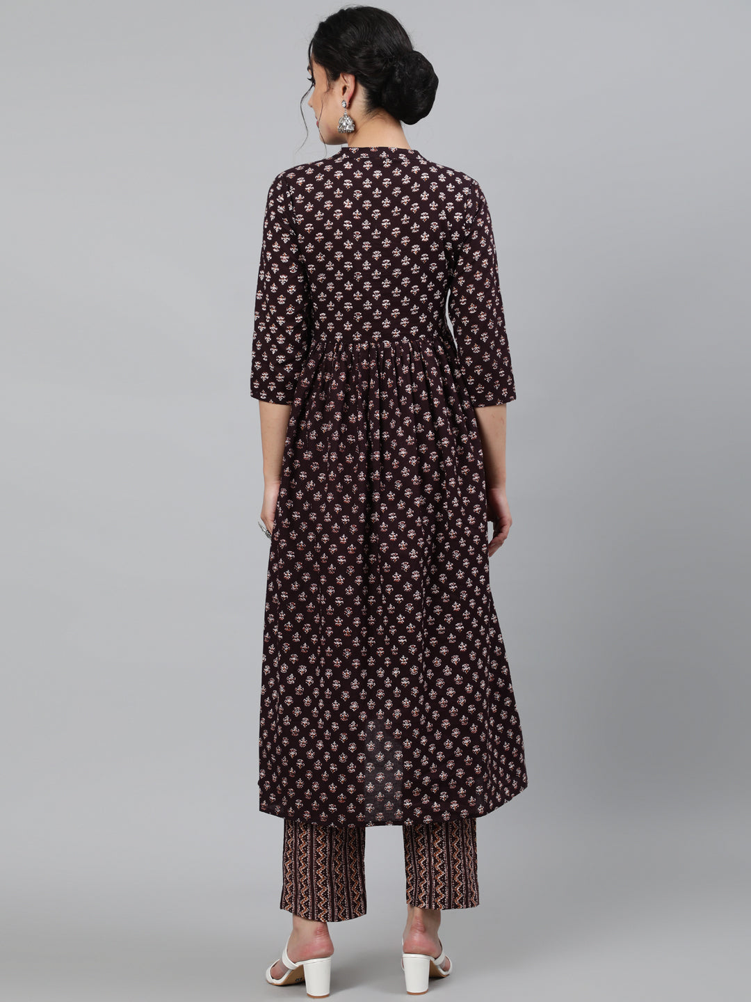 Cotton Printed 3/4 Sleeve Flared Collar Neck Calf Length Kurta Set - Image 4