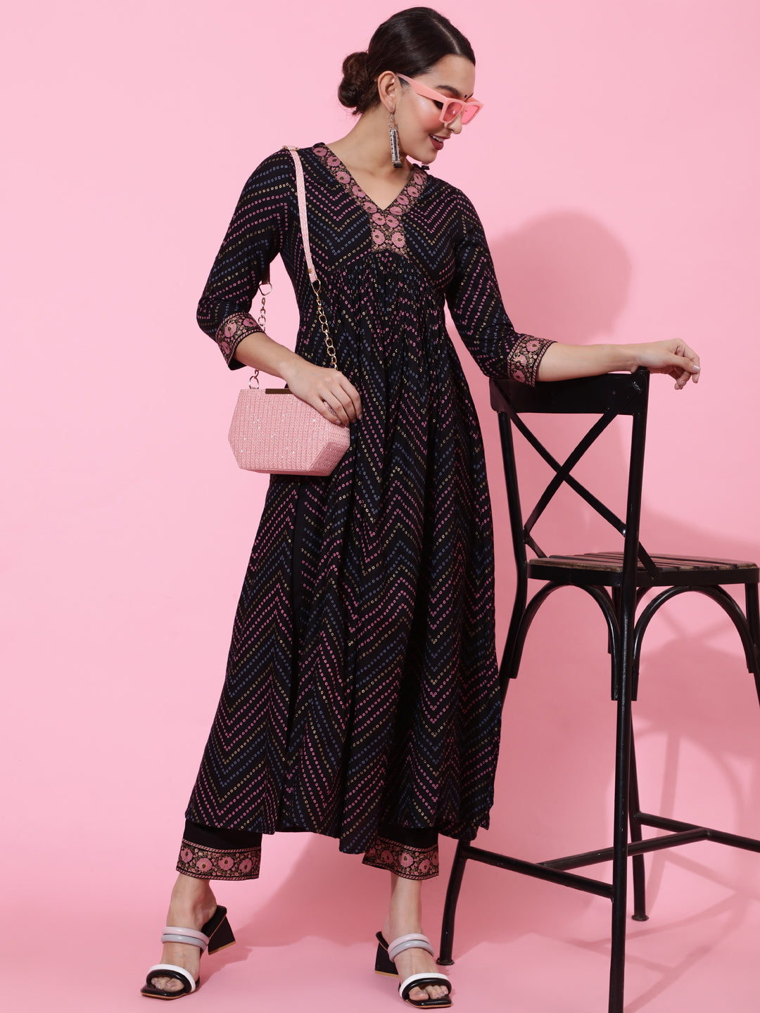 Rayon Calf Length Printed Semi-Flared 3/4 Sleeves V-Neck Kurta Bottom Set - Image 2