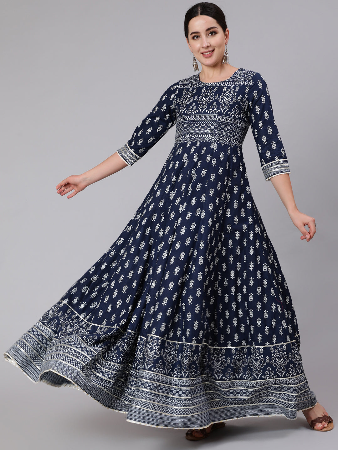 Cotton Full Length Printed Flared 3/4 Sleeve Round Neck Kurta - Image 4