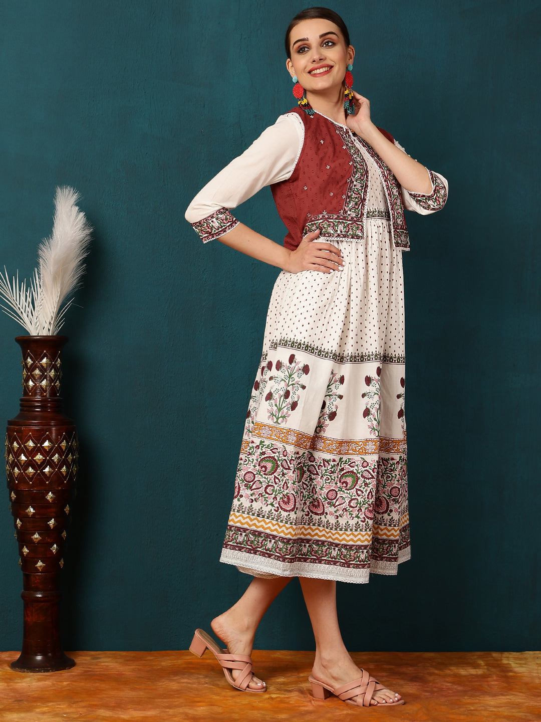 Cotton Calf Length Printed Flared 3/4 Sleeves Round Neck Kurta Jacket Set - Image 4