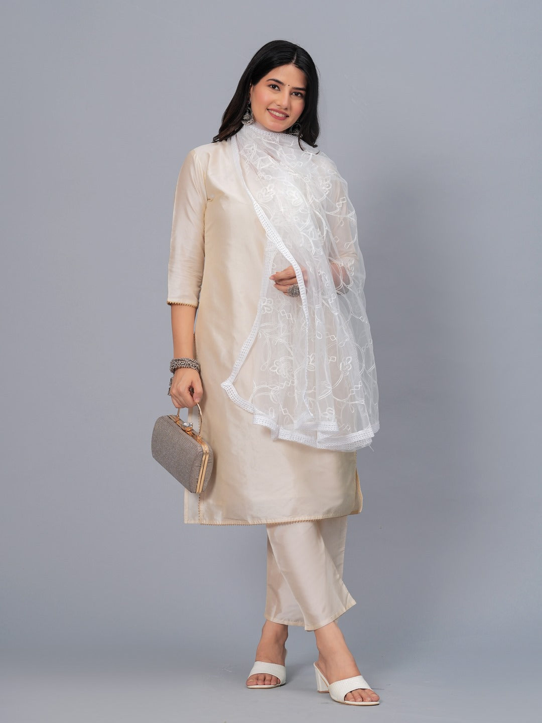 Embroidered Net Drawer Dupatta - Image 4
