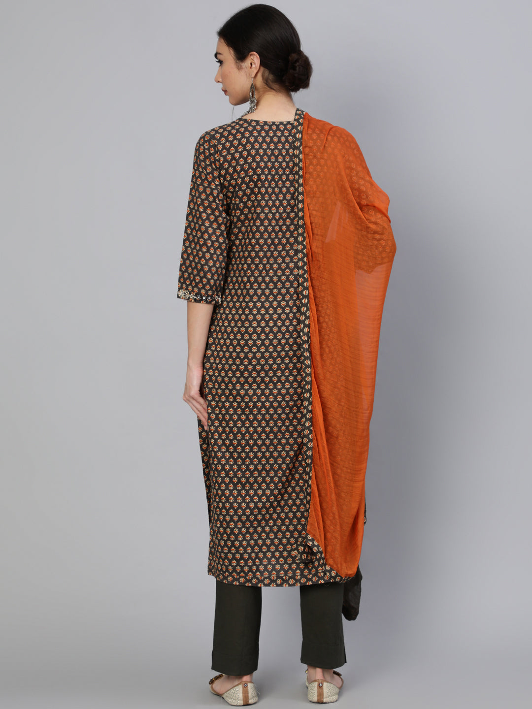 Cotton Calf Length Embroidered Straight 3/4 Sleeve Round Neck Kurta Set With Dupatta - Image 3