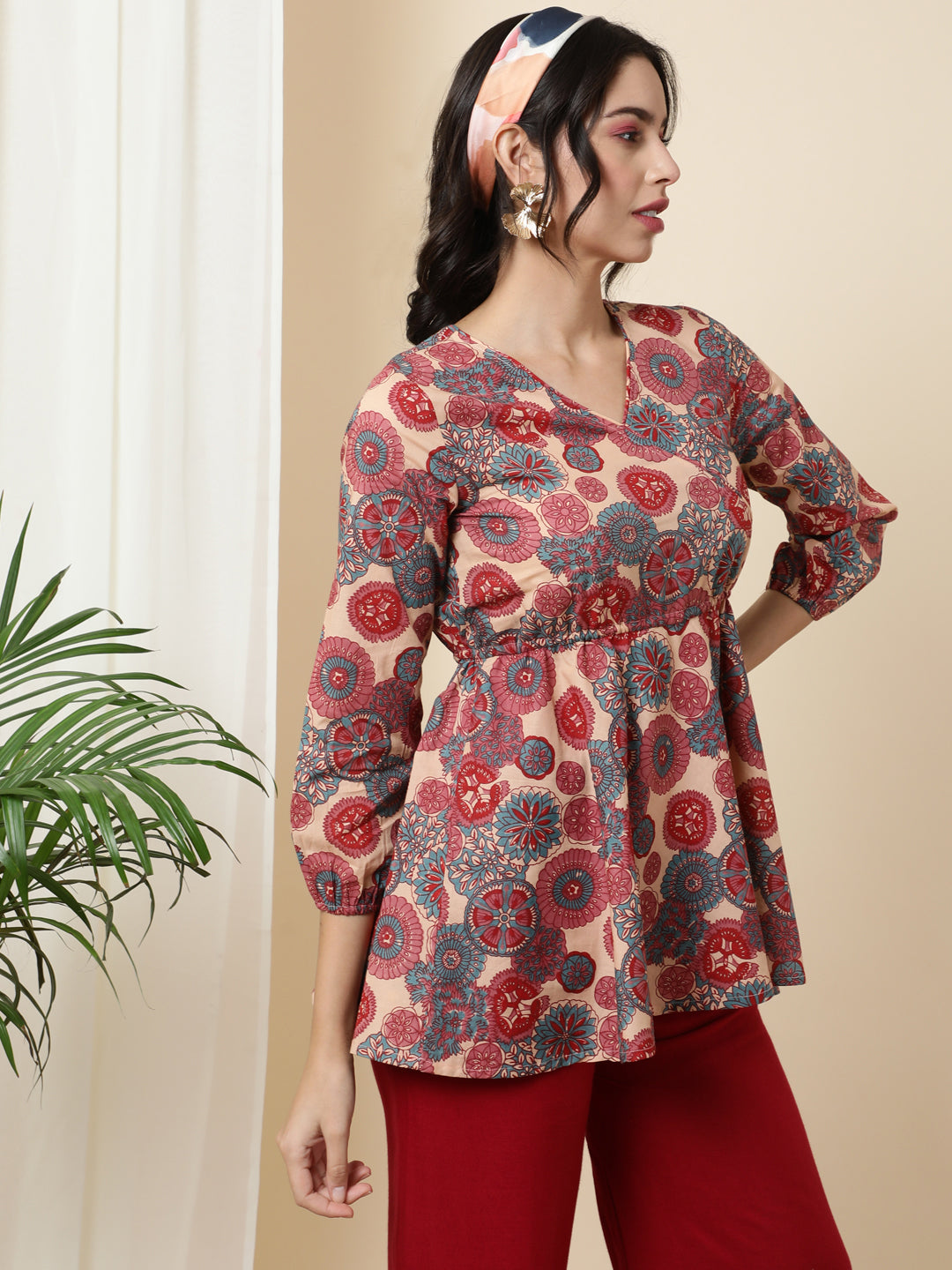 Cotton Short Length Length Printed Flared 3/4 Sleeves V-Neck Top - Image 3