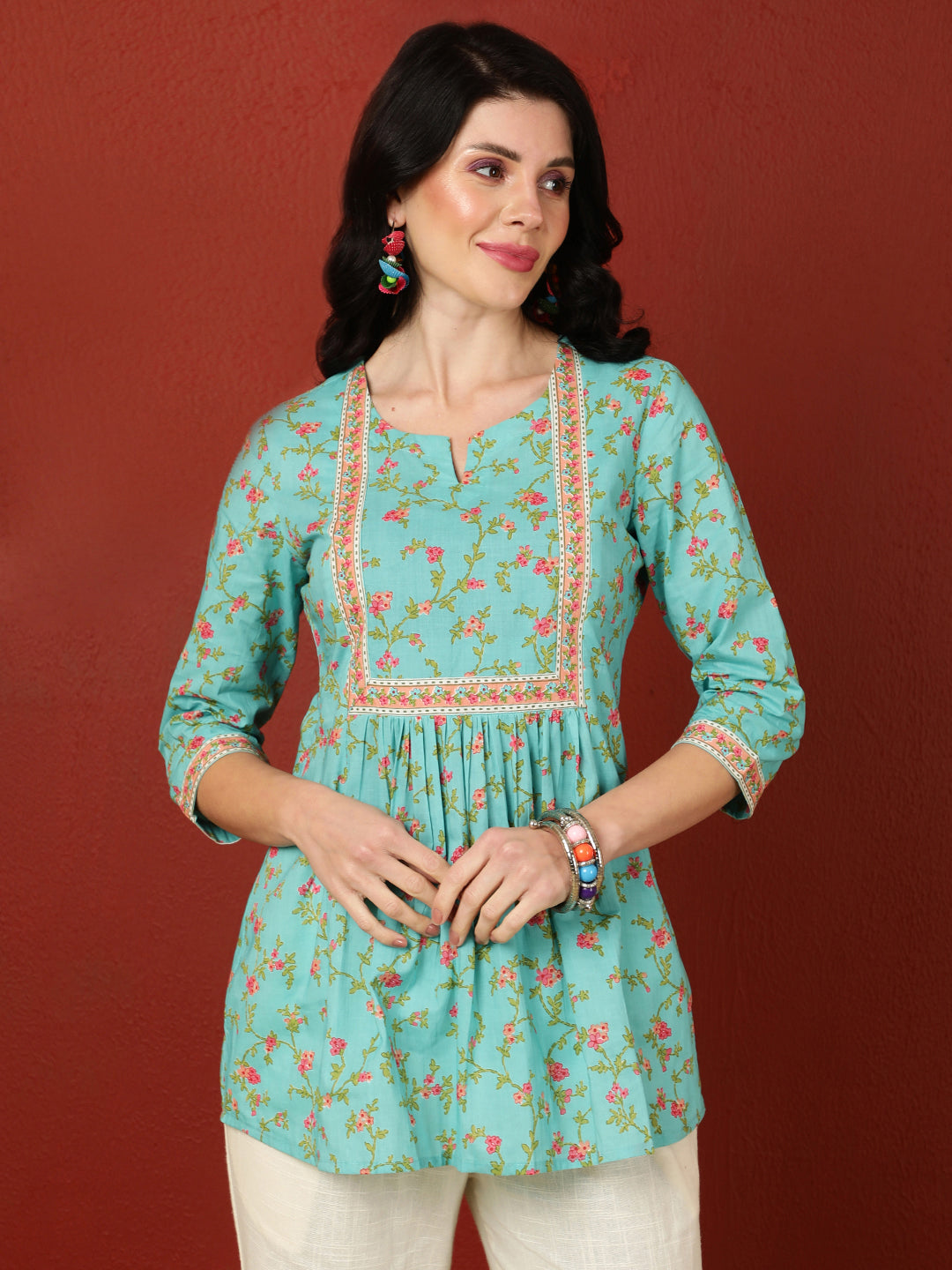 Cotton Crop Length Printed Flared 3/4 Sleeves Round Top - Image 2