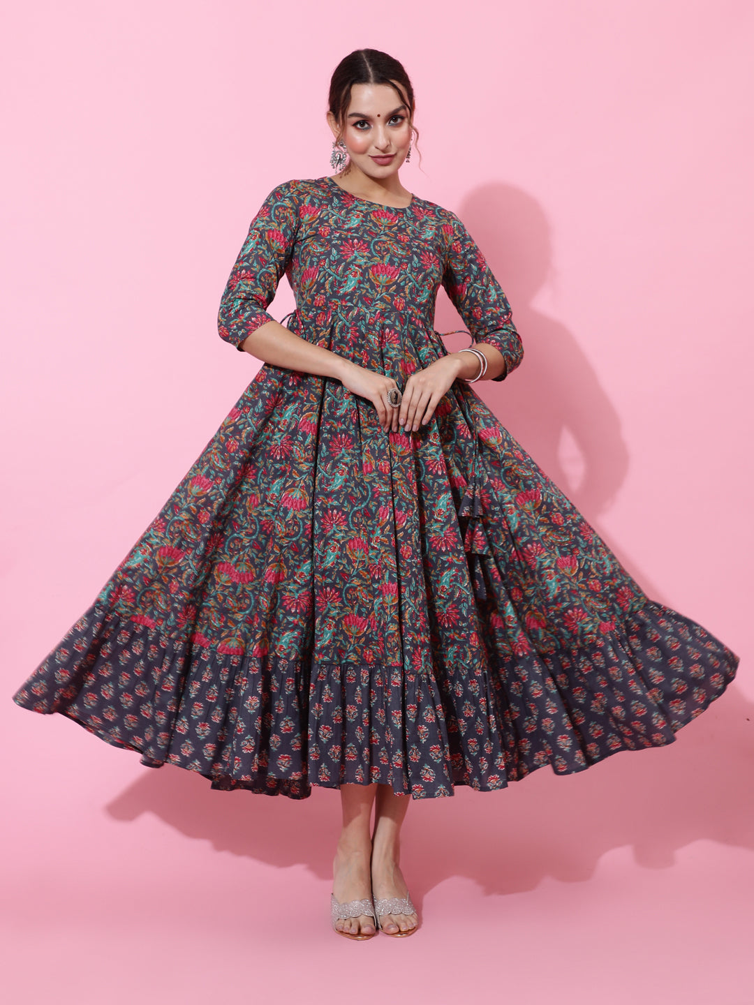 Cotton Calf Printed Flared 3/4 Sleeve Round Kurta - Image 3