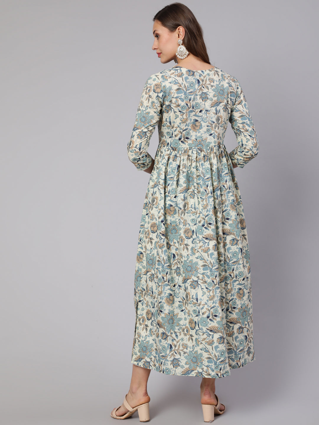 Cotton Printed Round Neck 3/4 Sleeve Flared Kurta - Image 4
