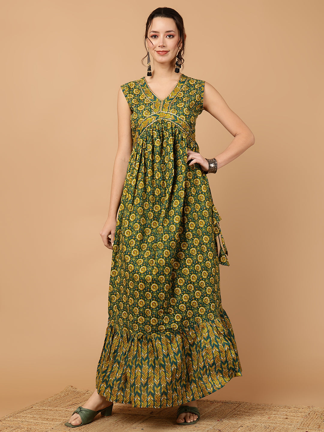 Rayon Printed Ankle Length Sleeveless V-Neck Alia Cut Tiered Kurta - Image 4