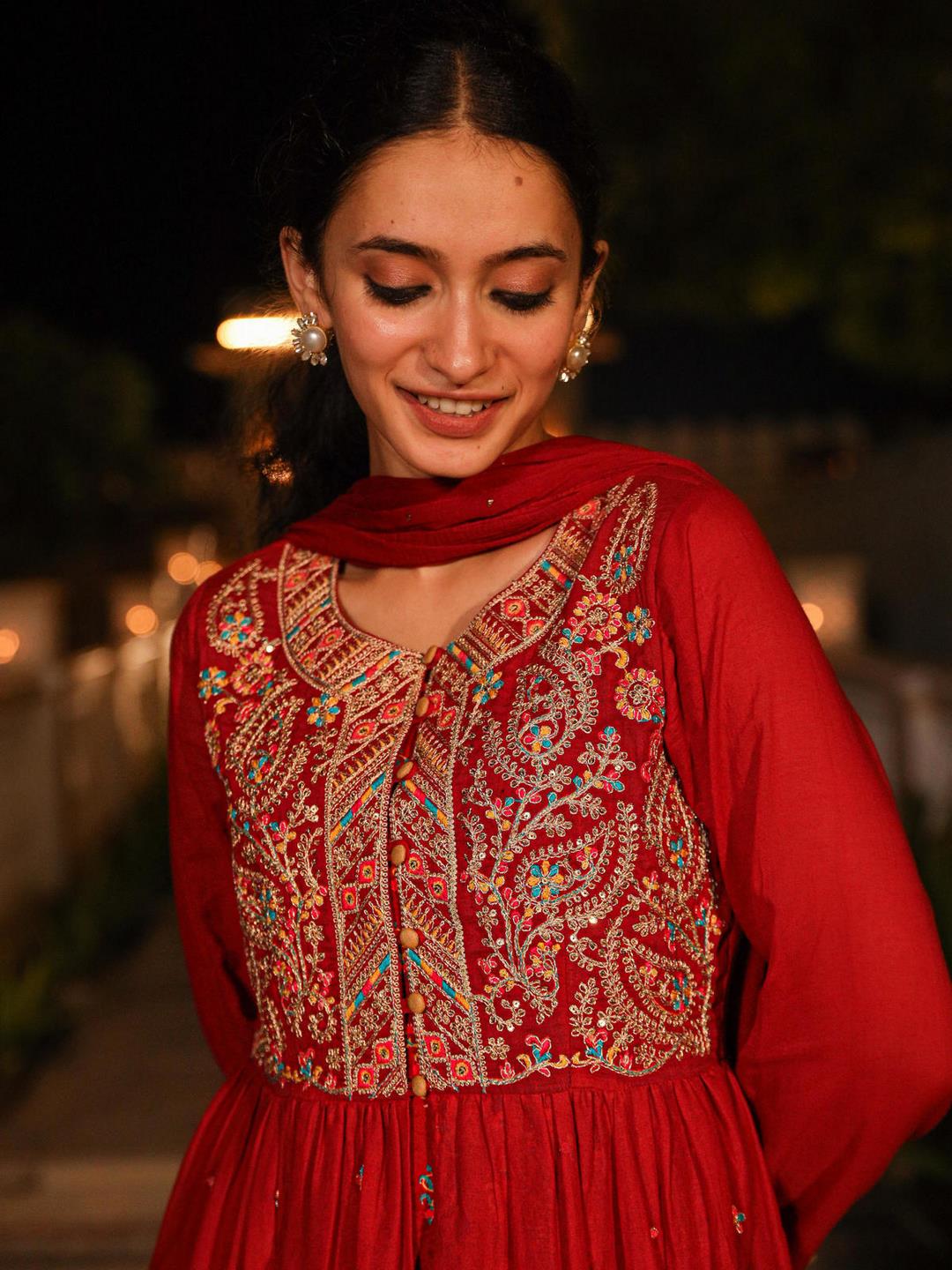 The Mastani Maroon Ethnic Motif Printed Cotton Shrug Inner & Dupatta Set With Sequins Mirror & Thread Work - Image 2