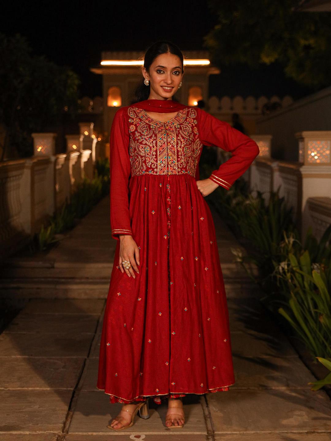 The Mastani Maroon Ethnic Motif Printed Cotton Shrug Inner & Dupatta Set With Sequins Mirror & Thread Work - Image 5