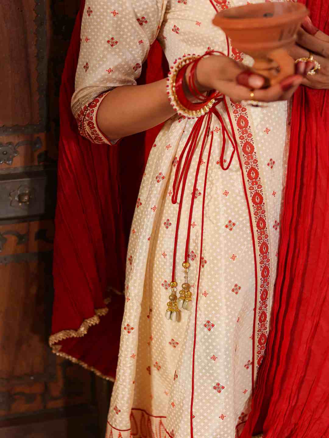 Beige Viscose Shantoon Printed Kurta, Pants & Dupatta Set - Image 11