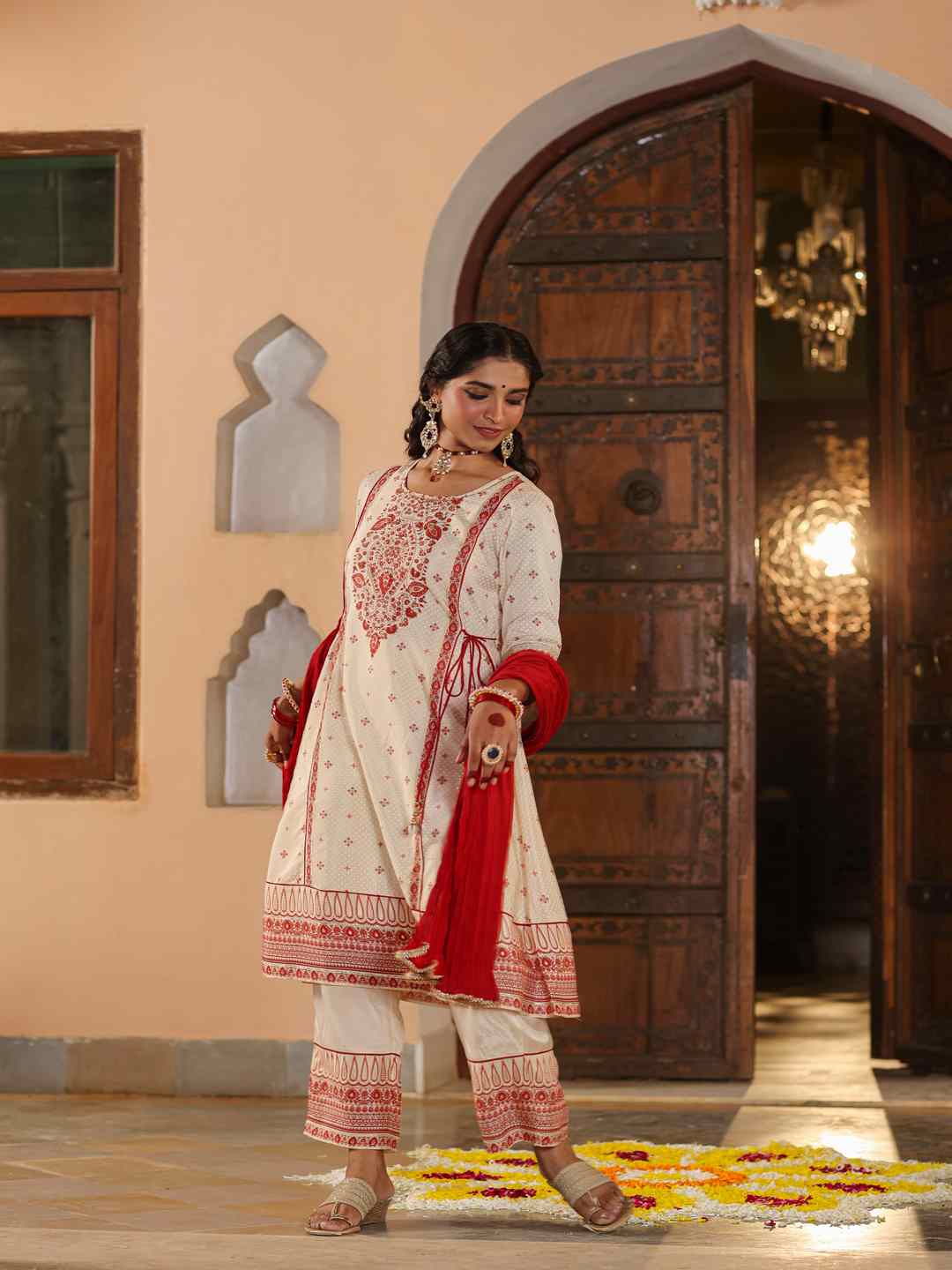 Beige Viscose Shantoon Printed Kurta, Pants & Dupatta Set - Image 9