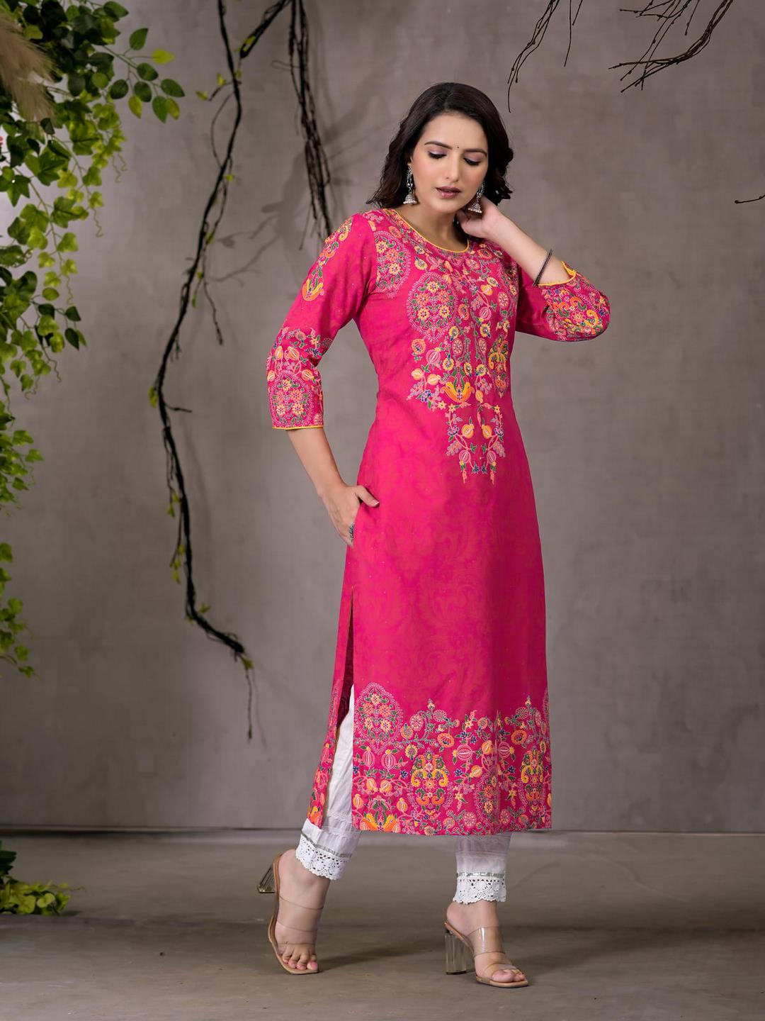 Pink Thread Embroidered Liva Rayon Kurta With Sequins & Beads - Image 5