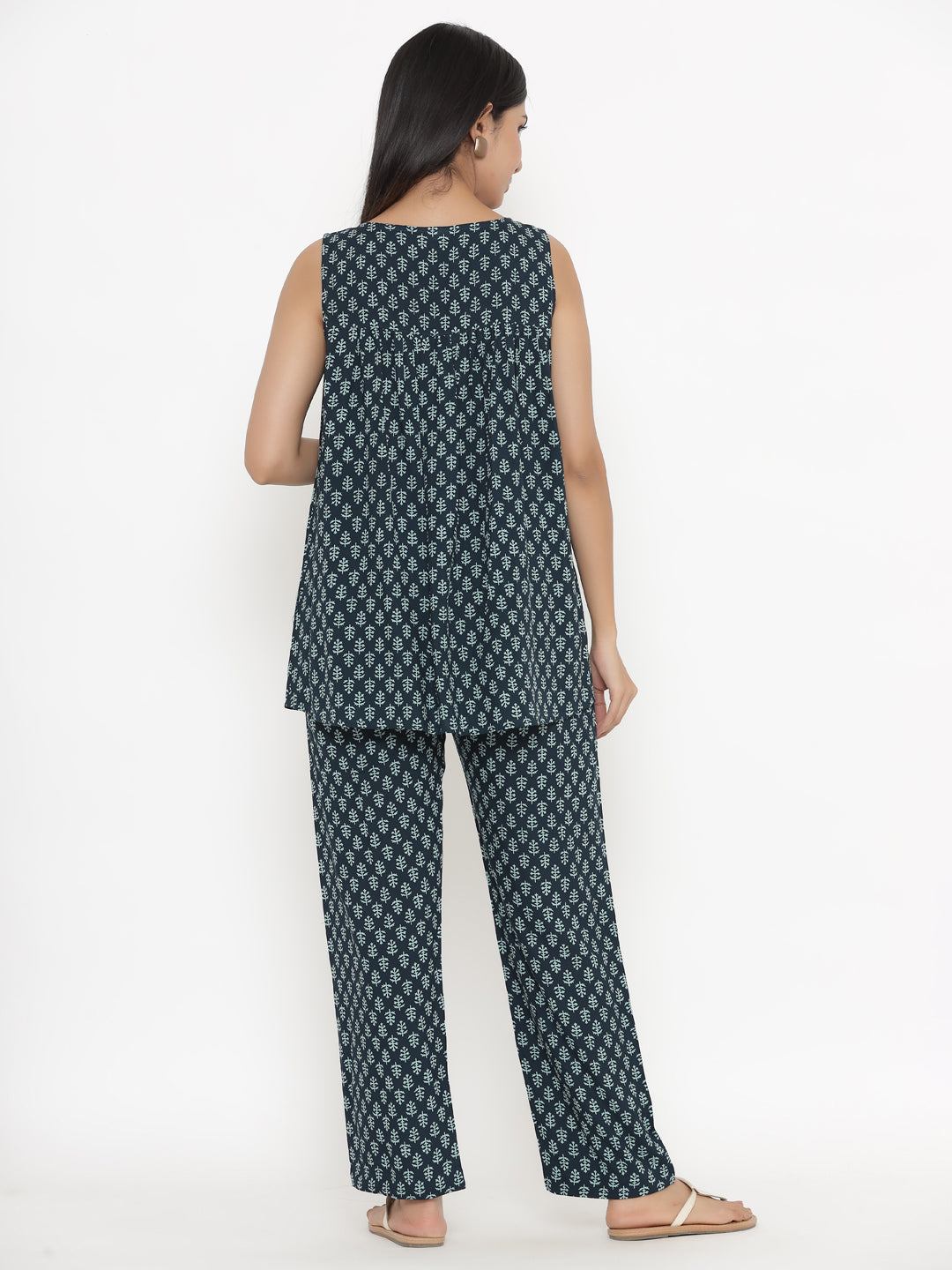Rayon Printed Regular Top And Pyjama - Image 2