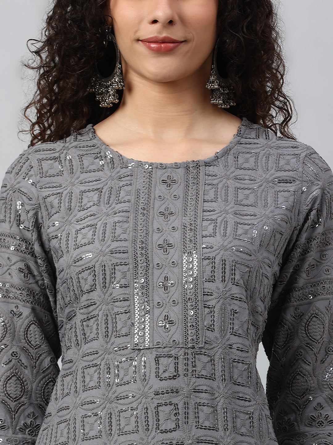 Rayon Embroidery Straight Kurta - Image 3