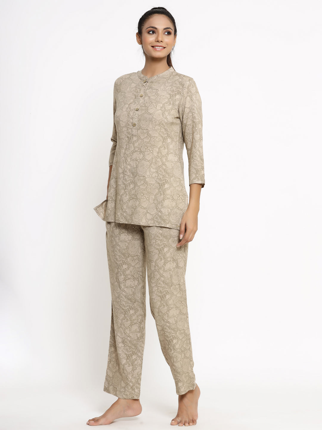 Rayon Printed Regular Top And Pyjama - Image 5