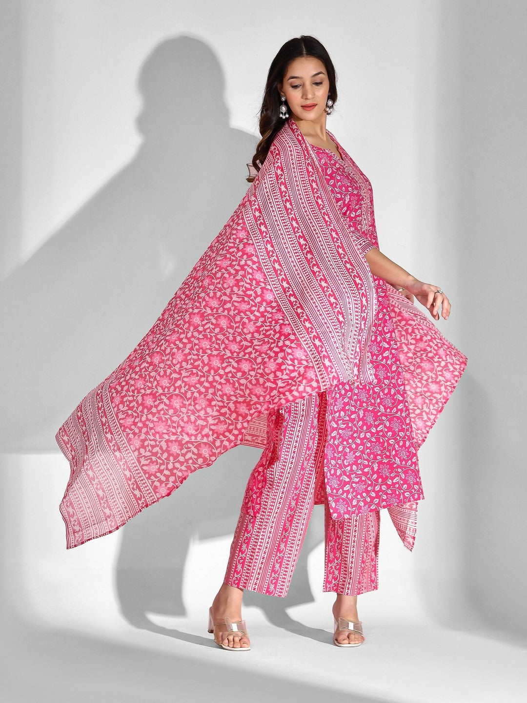 Pure Cotton Floral Round Neck Kurta Set - Image 4