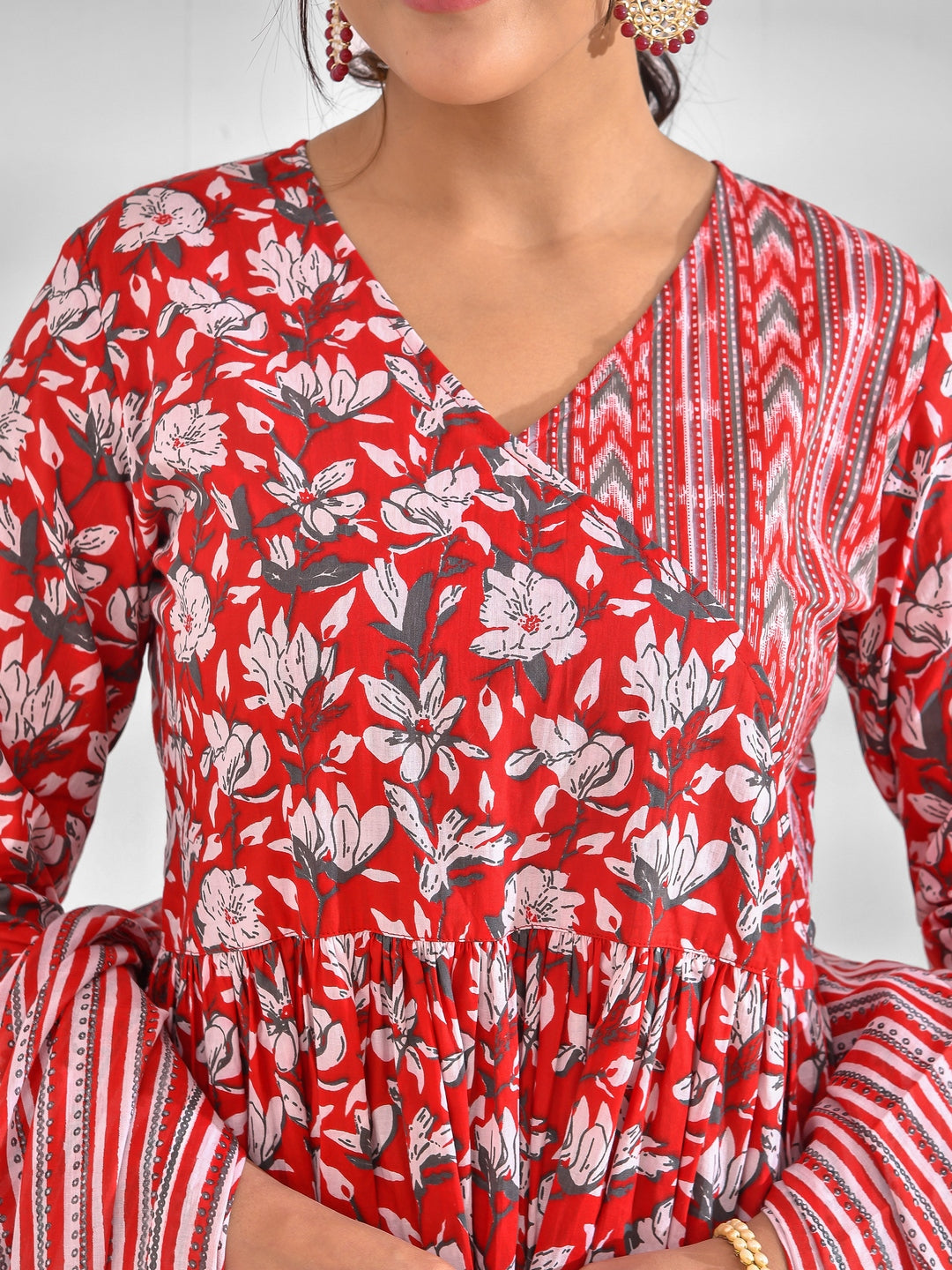 Printed Pure Cotton 3/4 Sleeve Kurta And Trouser Set With Dupatta - Image 4