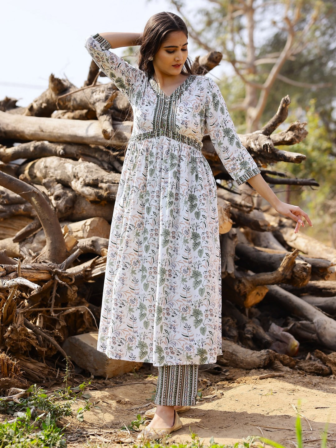 Printed Viscose Rayon 3/4 Sleeve Kurta And Trouser Set - Image 5